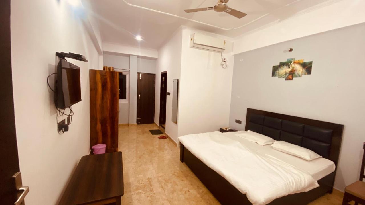 Shivalik Residency - Hotel & Banquet Hall Bara Banki Экстерьер фото